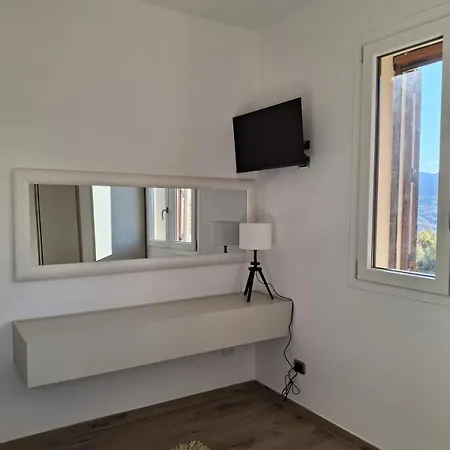 아파트 Torre House Ampio Tra Lizzano E Vidiciatico *