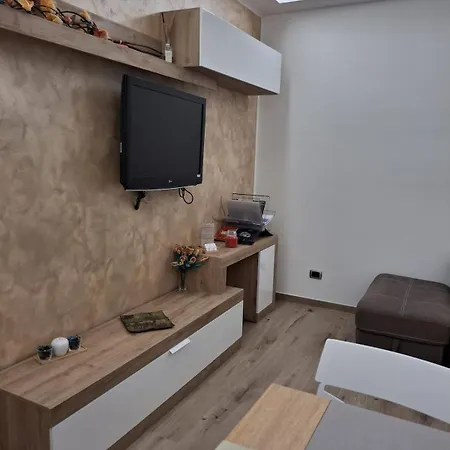 Torre House Ampio Tra Lizzano E Vidiciatico *