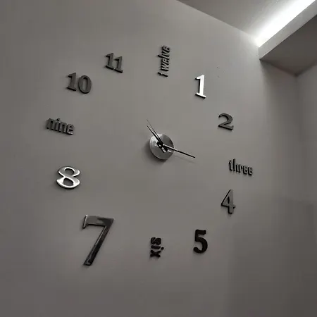 Torre House Ampio Tra Lizzano E Vidiciatico * 리자노인벨베데레