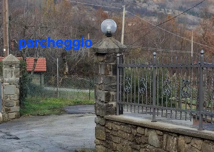 Lägenhet Torre House Ampio Tra Lizzano E Vidiciatico Lizzano In Belvedere