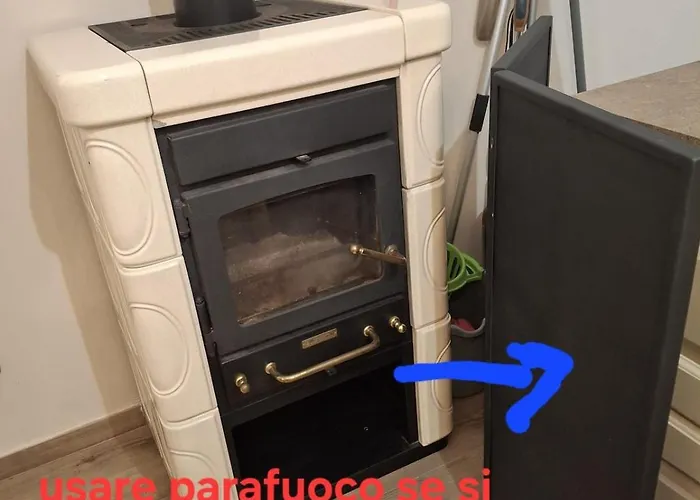 아파트 Torre House Ampio Tra Lizzano E Vidiciatico 리자노인벨베데레