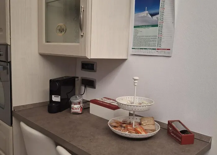 Torre House Ampio Tra Lizzano E Vidiciatico 아파트